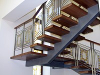How to build a staircase with your own hands - quality, reliability, the choice of the optimal type and materials + 77 photos