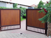Do-it-yourself sliding gates (57 photos) - types, features, installation instructions